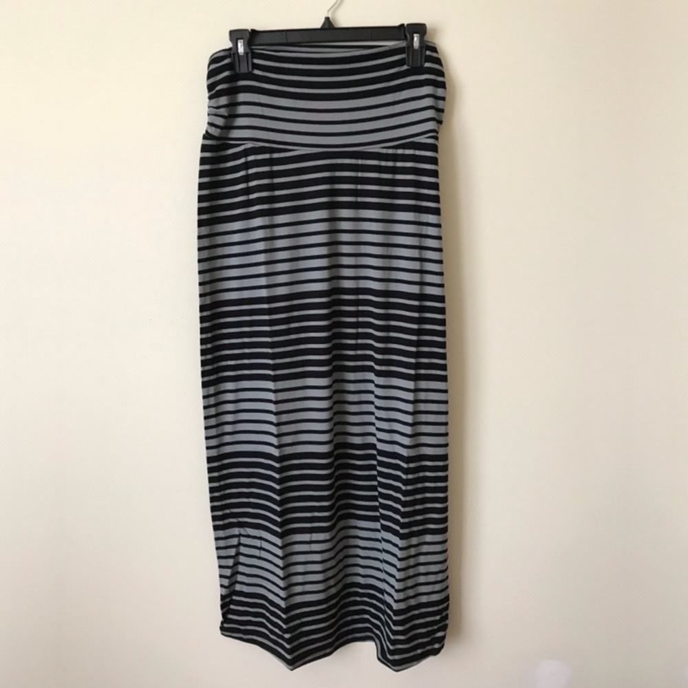 Old Navy Maternity Maxi Skirt